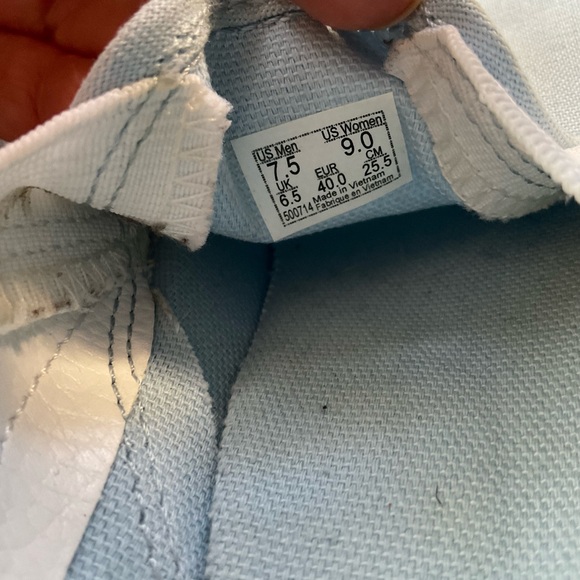 Vans Light Blue Slip-On Sneakers, like new. Women's size 9 - Picture 7 of 7